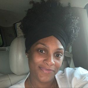 Meet your Posher, Dana